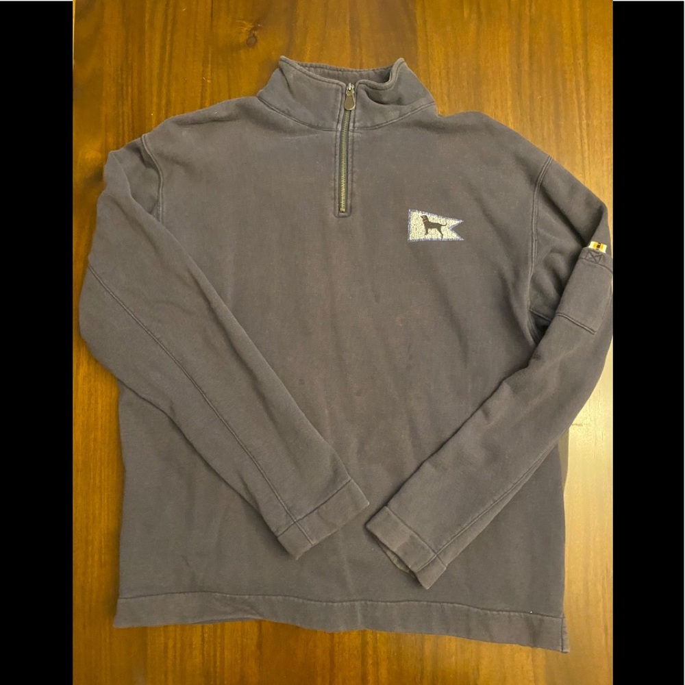 The Black Dog 1/4 zip men’s sweatshirt